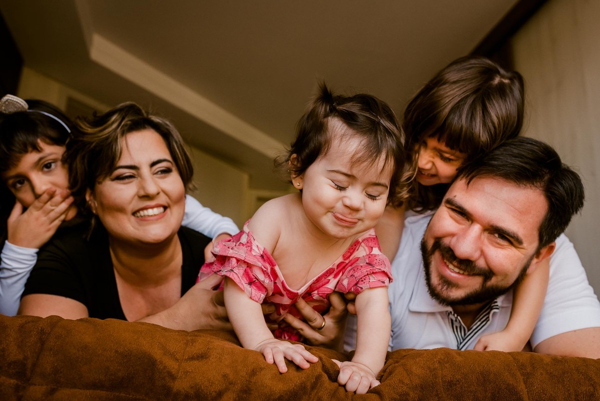 ensaio documental de familia curitiba, ensaio familia curitiba, book familia curitiba, ensaio fotografico familia, fotografia lifestyle curitiba, fotos de familia curitiba, fotografo de familia