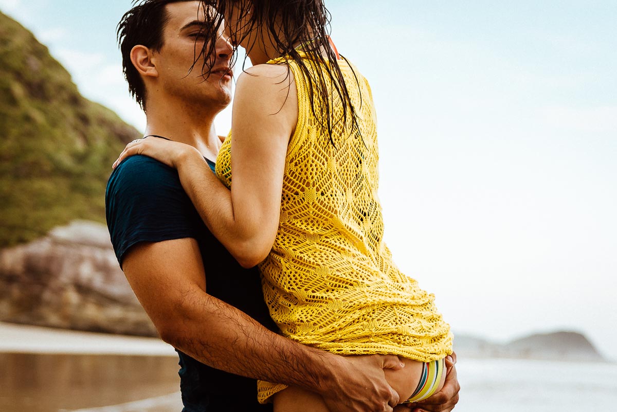 ensaio casal curitiba, ensaio fotografico casal curitiba, pre wedding curitiba, book casal curitiba, casal ilha do mel, ensaio casal na praia, pre wedding ilha do mel, fotografo de casal curitiba