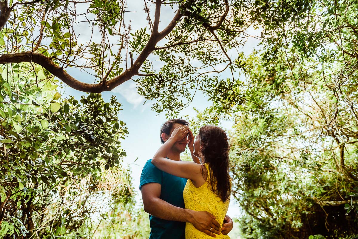 ensaio casal curitiba, ensaio fotografico casal curitiba, pre wedding curitiba, book casal curitiba, casal ilha do mel, ensaio casal na praia, pre wedding ilha do mel, fotografo de casal curitiba