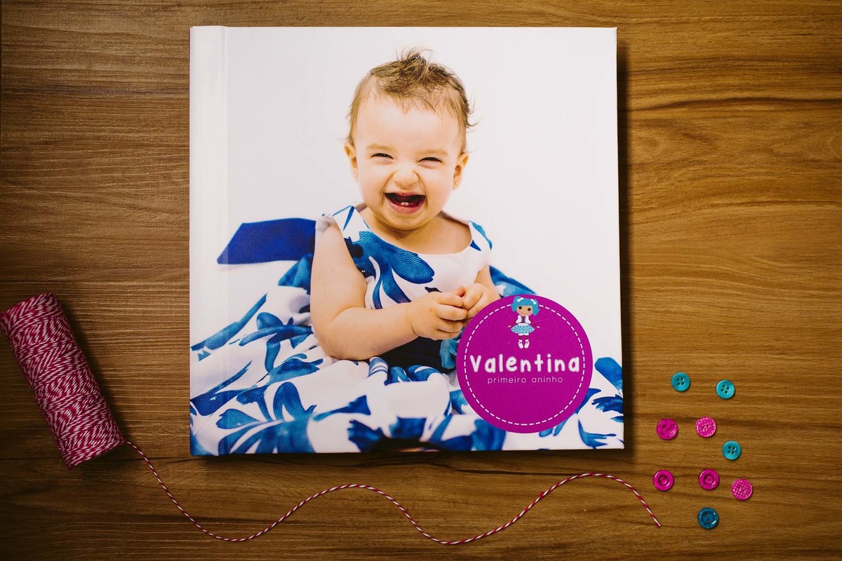 Fotografia de festa infantil de criança em Curitiba Buffet Fina Festas Álbum de família