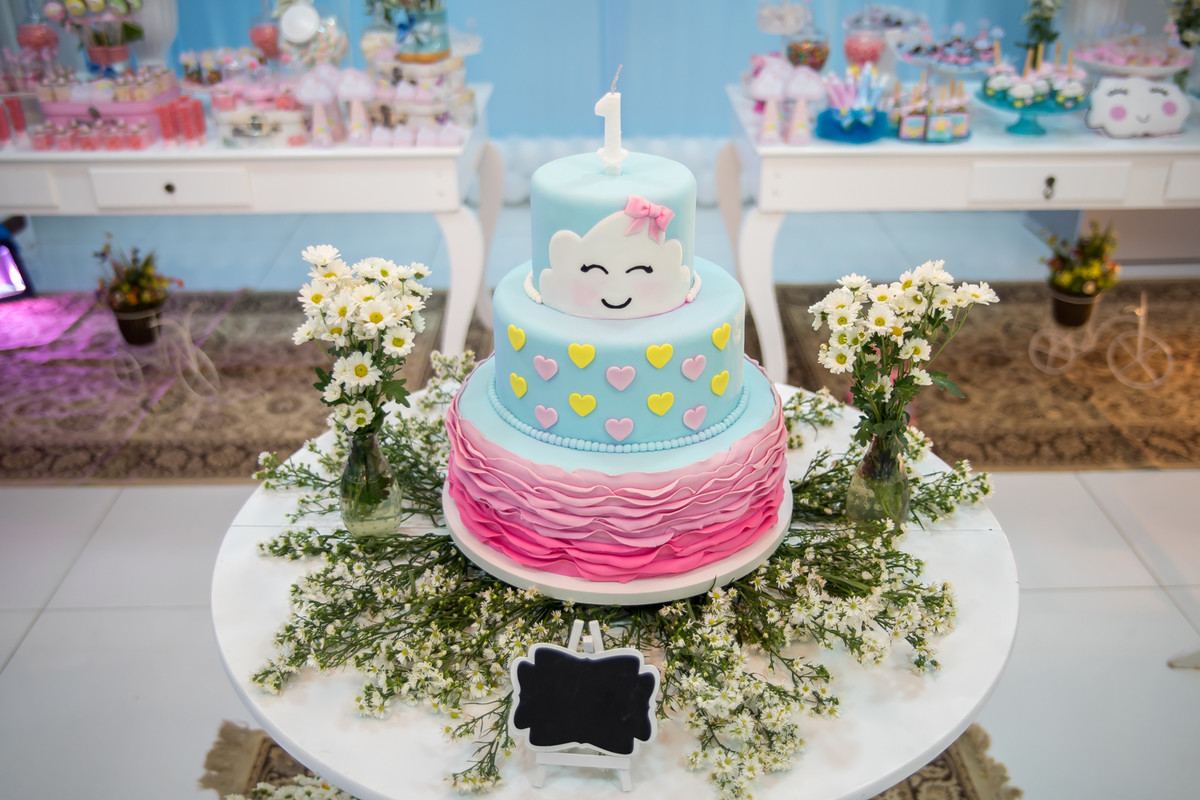 Bolo do aniversário da Alice de um aninho em Jacobina Bahia
