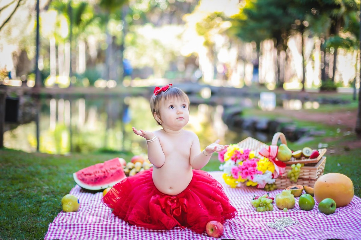 Book bebe com frutas