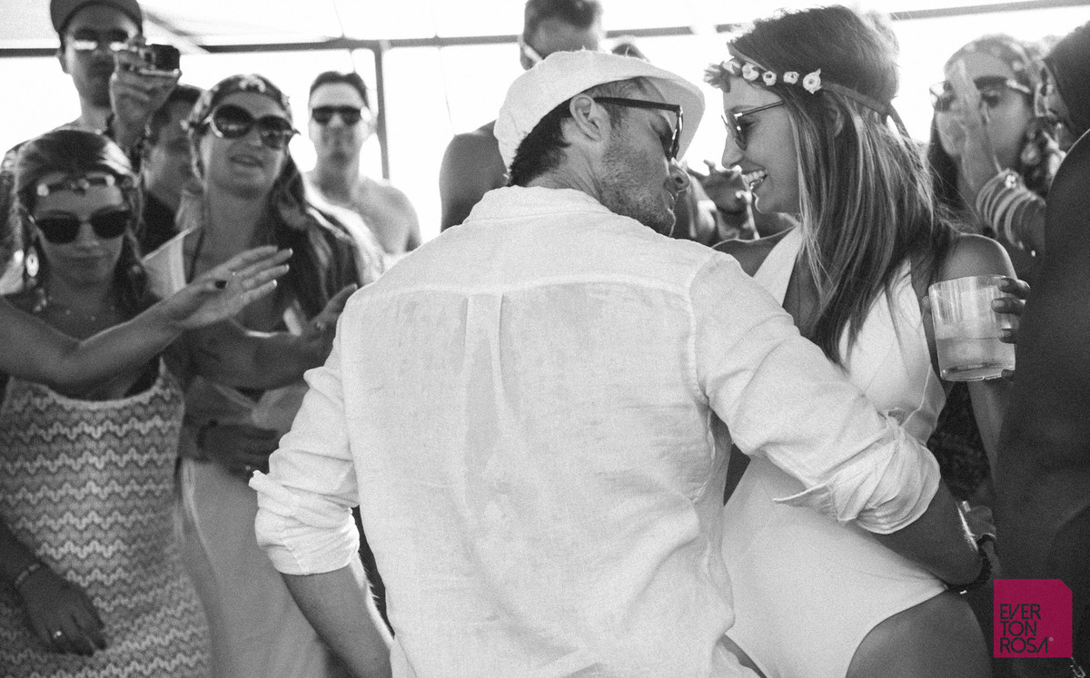 casal casamento Ibiza praia