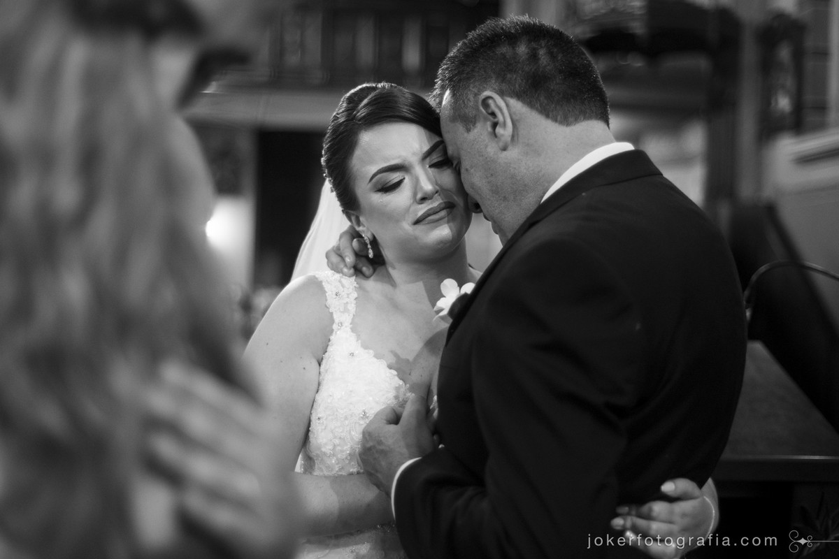 emoção não pode ser posada, e por isso os fotógrafos com um trabalho artístico e sensível conseguem captar o sentimento em suas fotografias