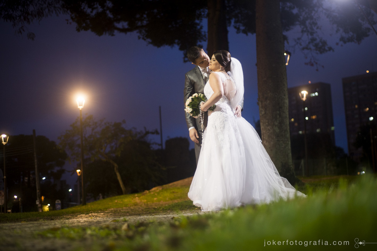 lugares perto do largo da ordem para fazer as fotos posadas do casal depois da cerimônia de casamento