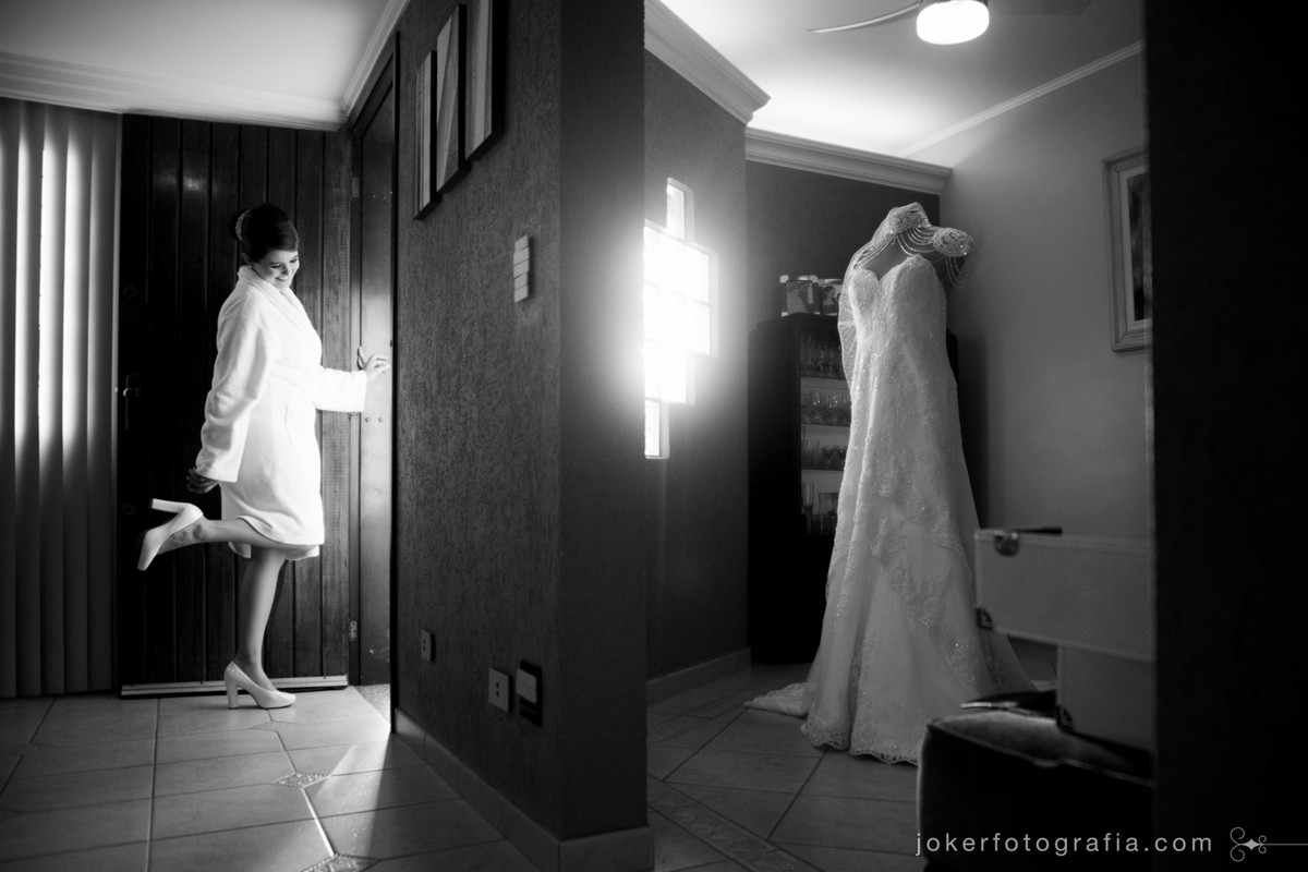 fotógrafo de curitiba registra o vestido da noiva em fotografia premiada