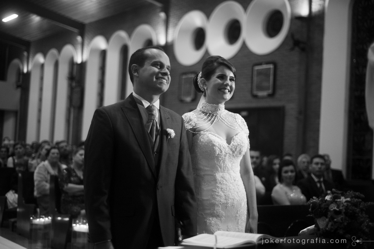 fotógrafo de casamento na igreja do cristo rei em curitiba
