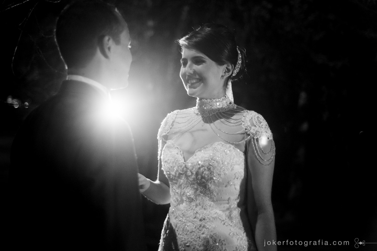 a noiva fernanda nunes no dia do seu casamento em curitiba