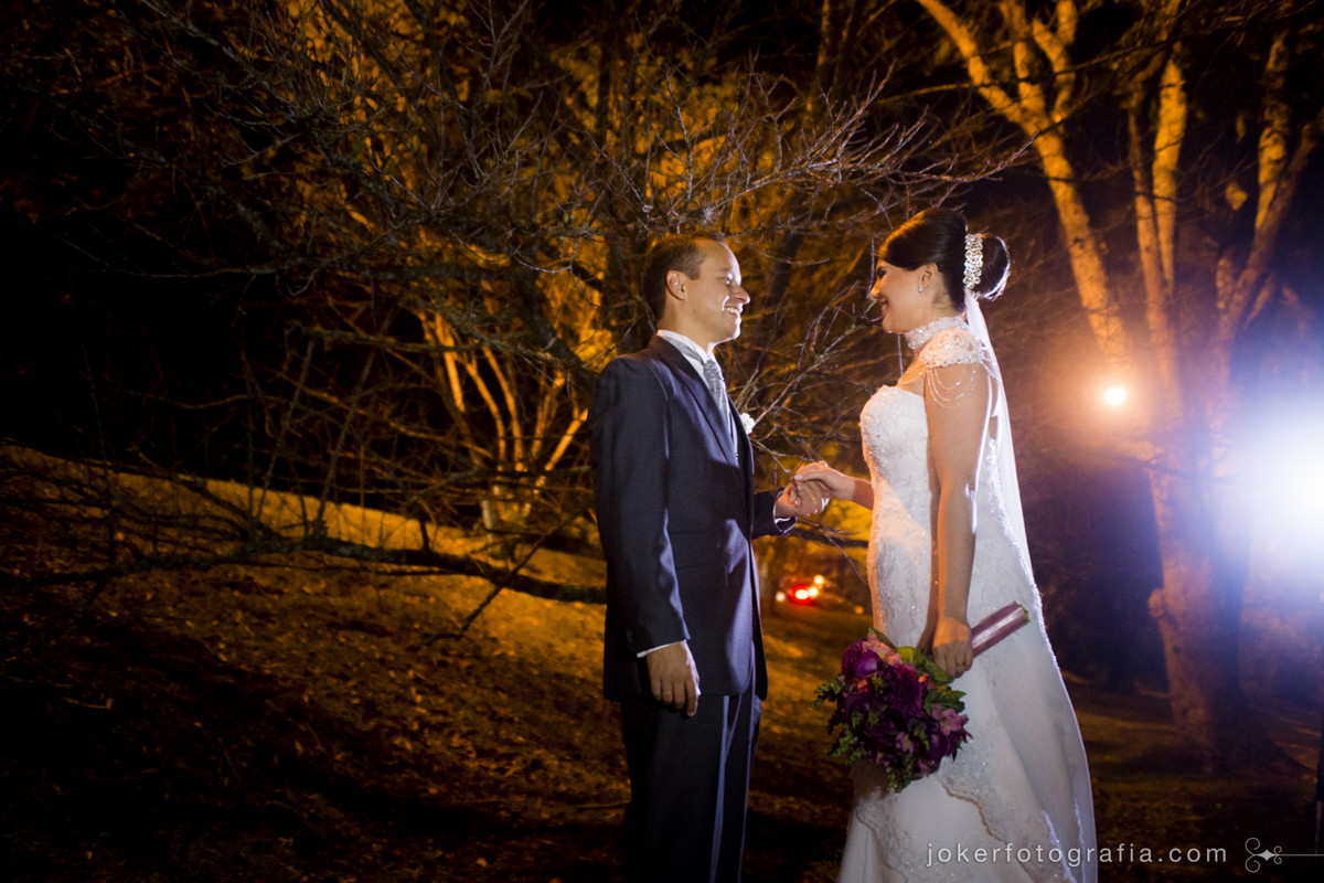 first look para o dia do seu casamento onde o noivo ve a noiva pronta