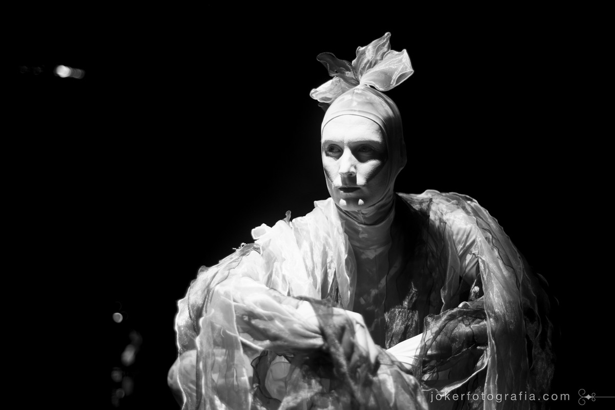 Fotógrafo de espetáculo registra os bastidores em projeto de fotografia de bailarinos