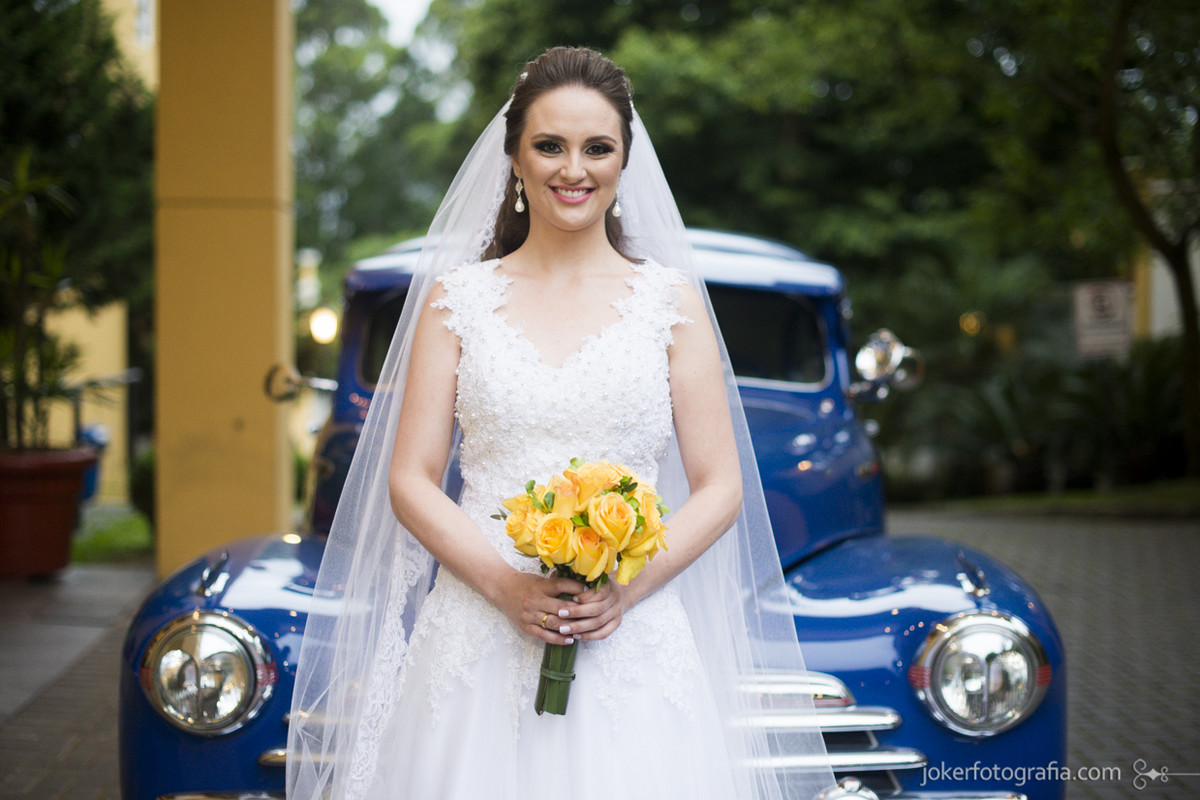 006_carro_antigo_azul_carro_da_noiva_fotografia_de_casamento_curitiba