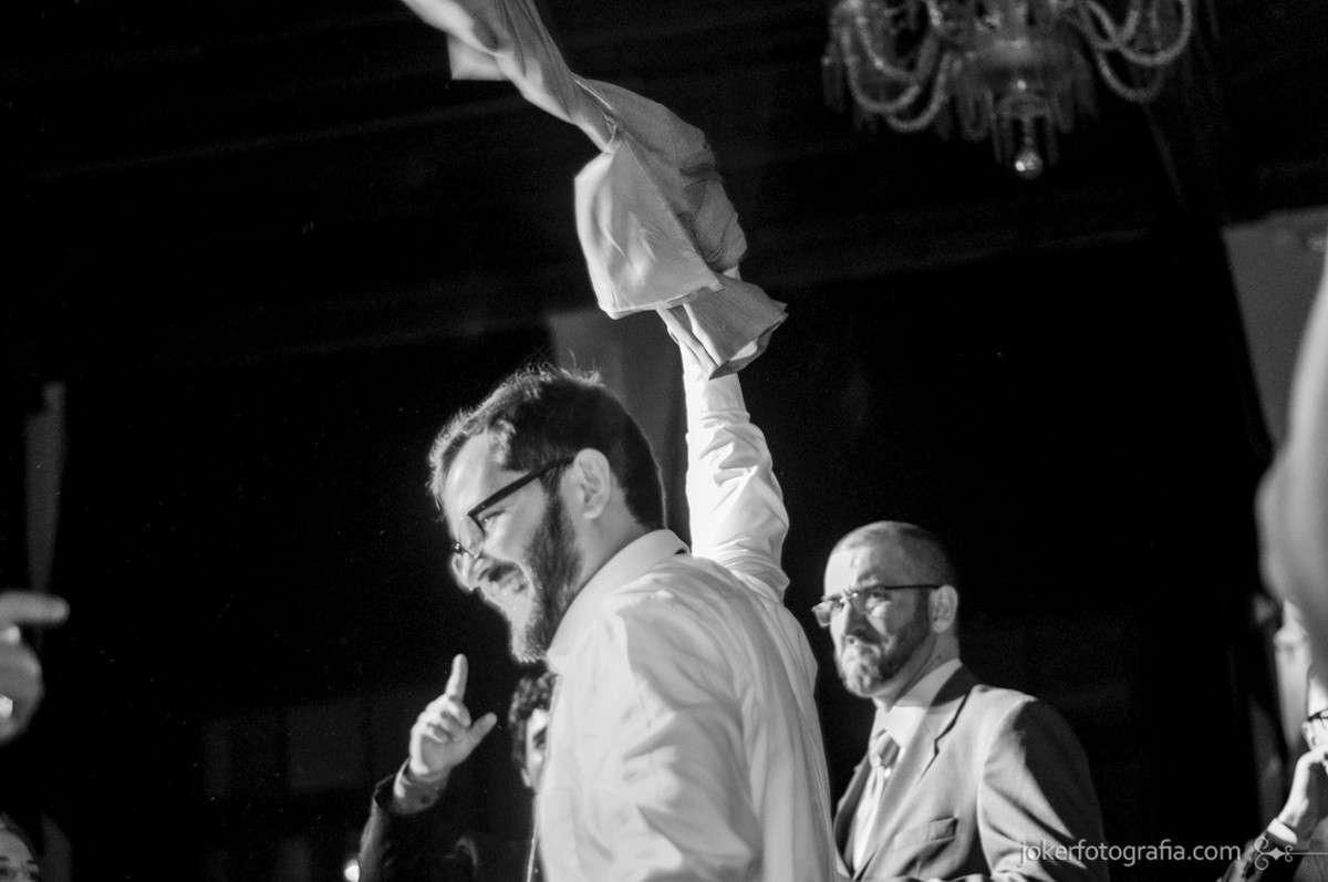 032-noivo_dancando_festa_casamento