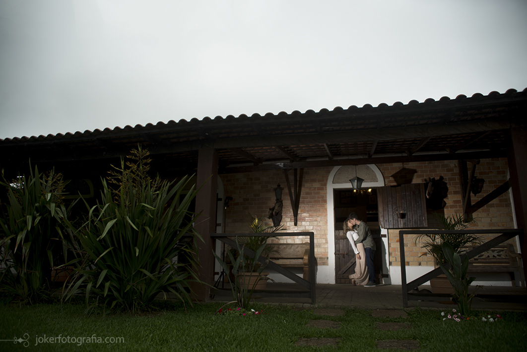 005_luz_da_tarde_haras_cerca_casa_antiga_ensaio