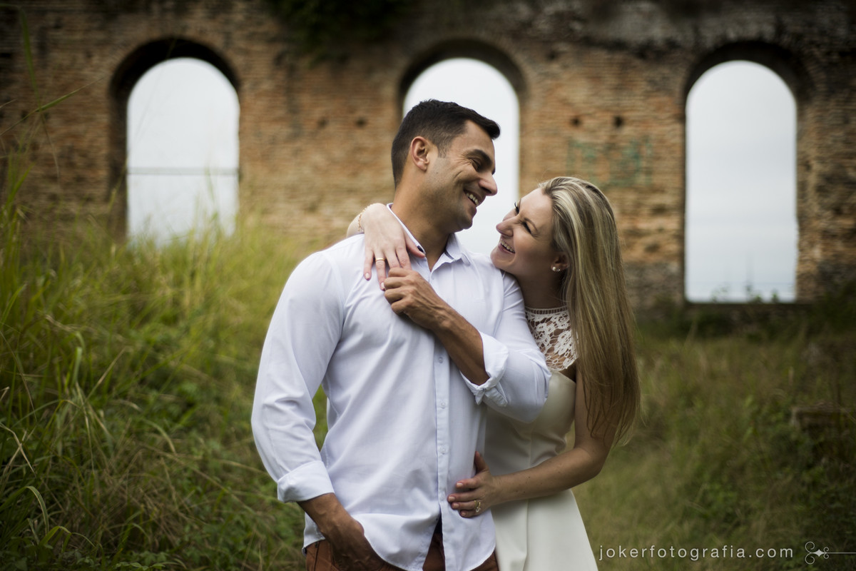 idéias de pose para ensaio pré casamento