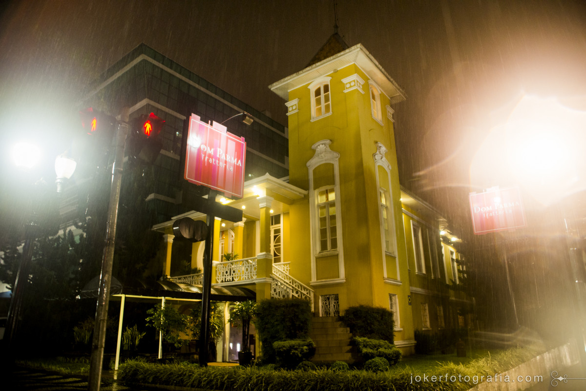 dom parma trattoria eventos e casamentos em curitiba em dia de chuva fotógrafo