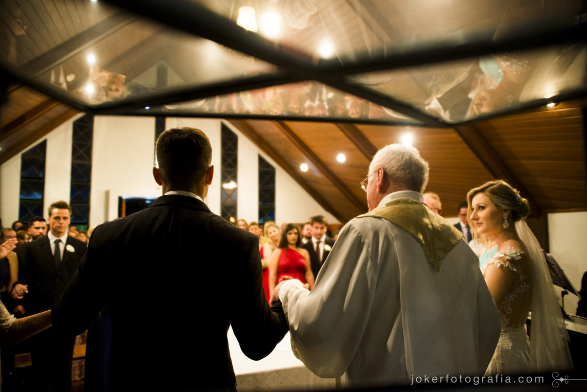 celebração de casamento na capela nossa senhora de salette em curitiba