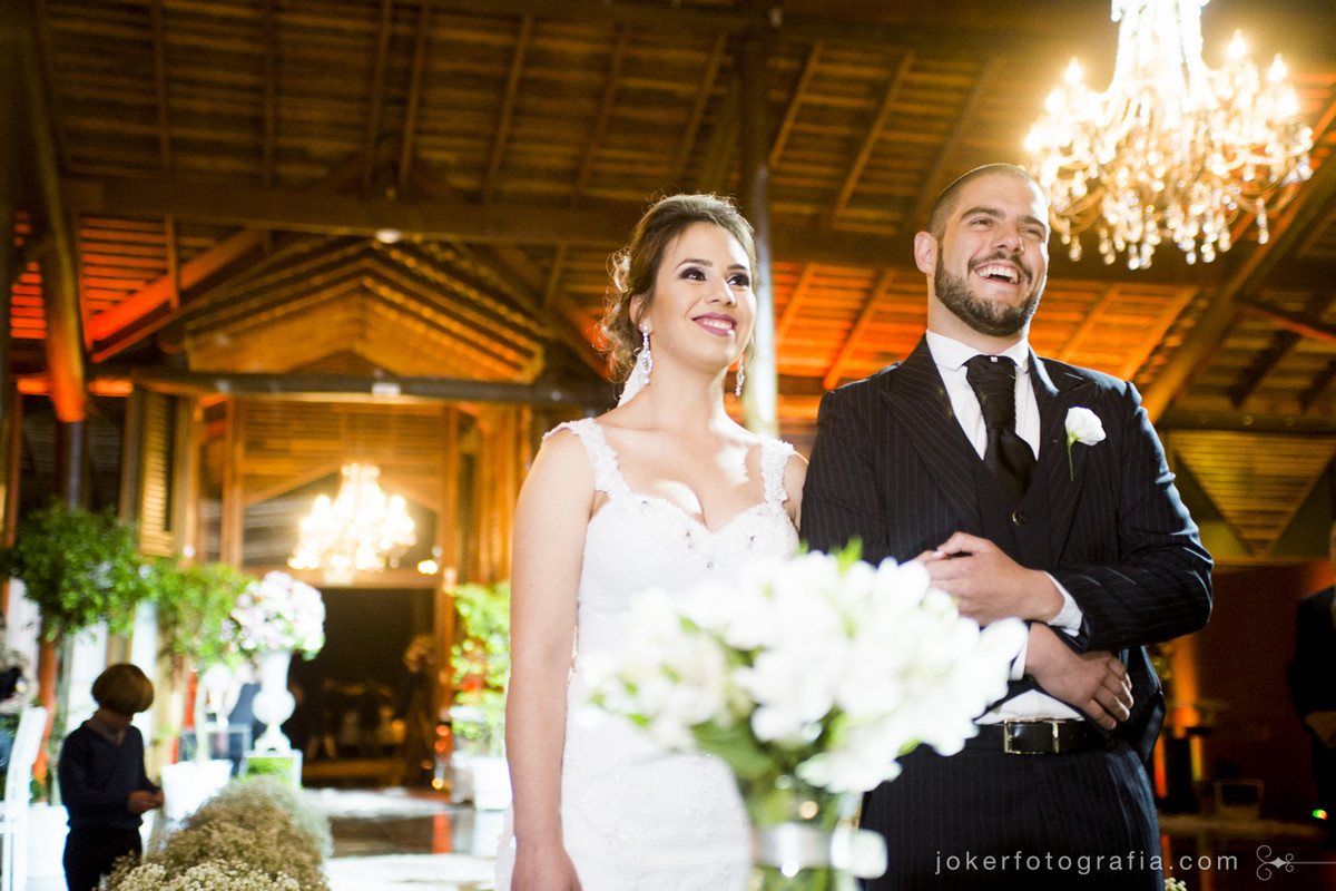 fotografia documental em casamento capta emoção sem poses
