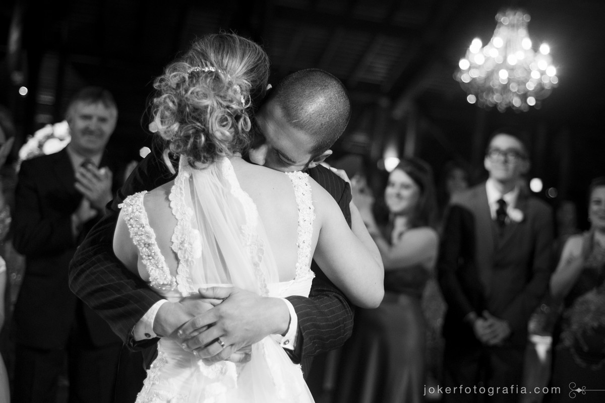 fotojornalismo em casamento capta momentos com emoção e sem poses