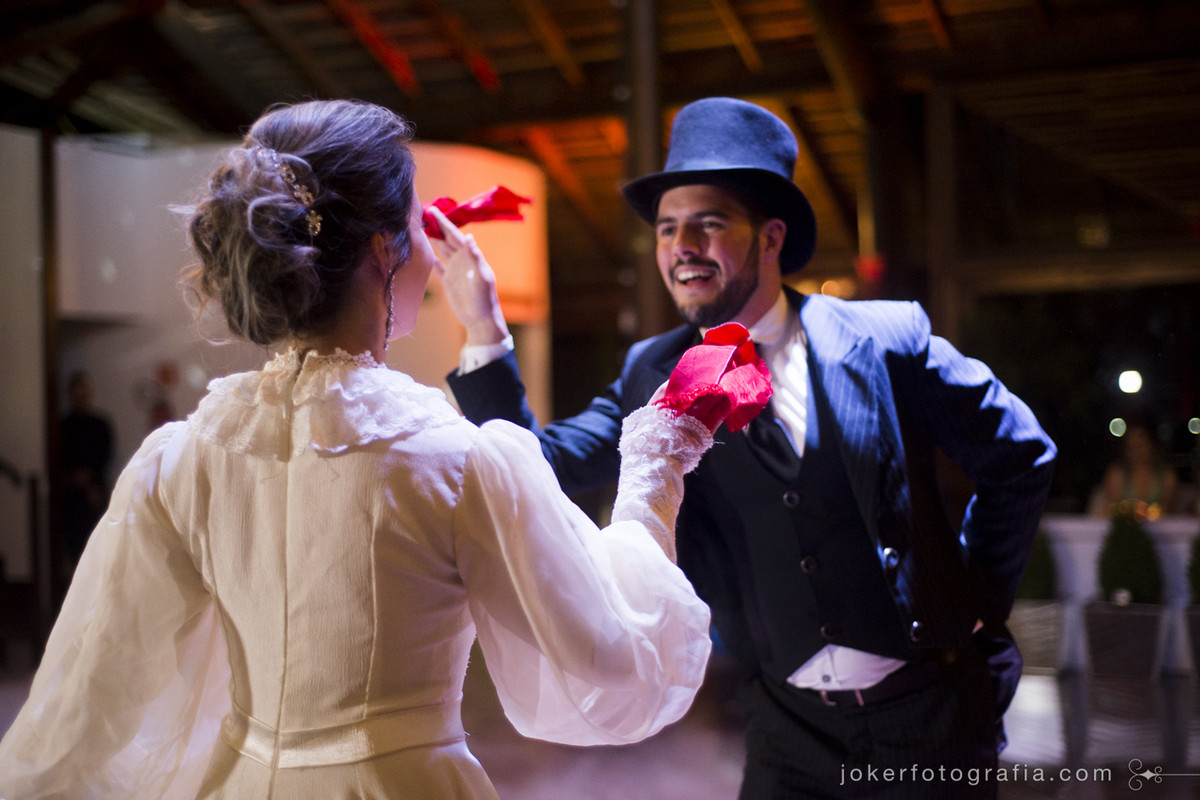 dança tradicional de CTG durante o casamento emociona convidados do rio grande do sul