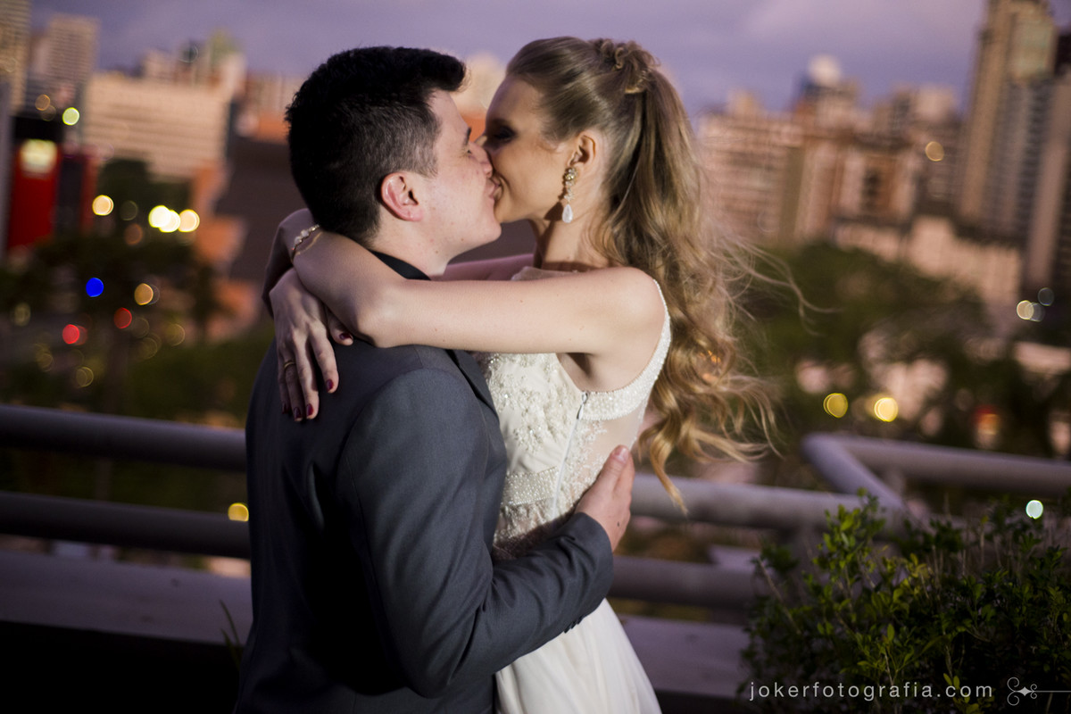 entre os melhores fotógrafos de casamento desta cidade está joker fotografia