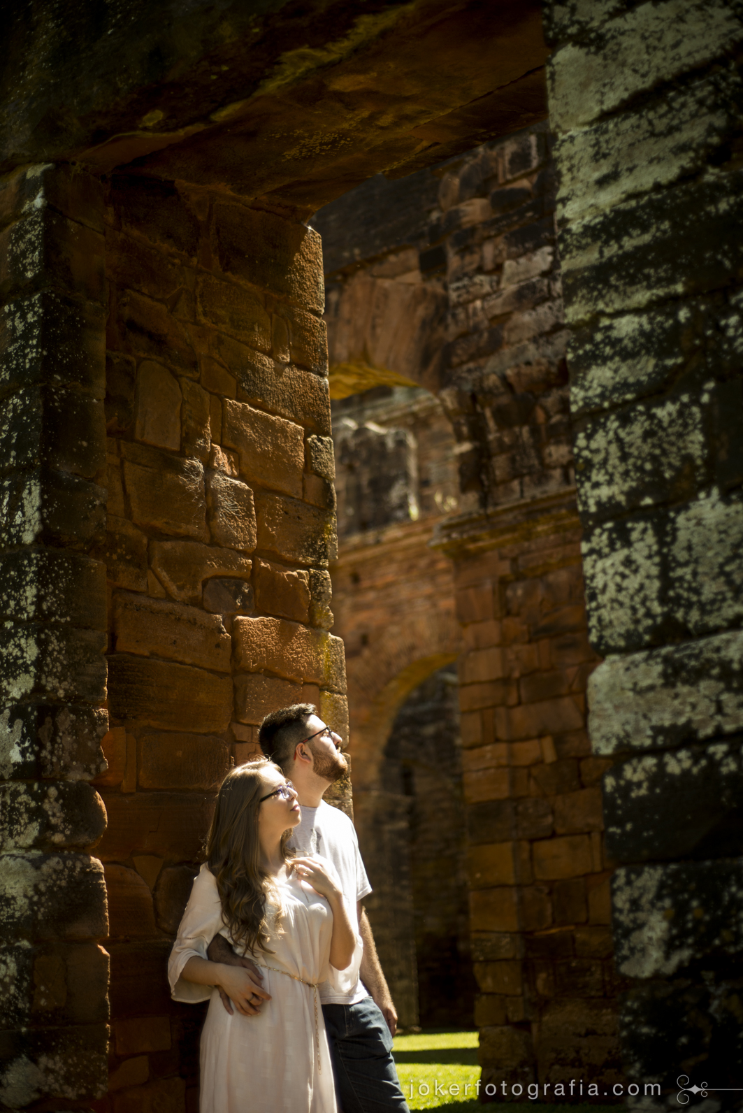 já pensou em fazer seu ensaio pré casamento em ruínas históricas de mais de 200 anos?