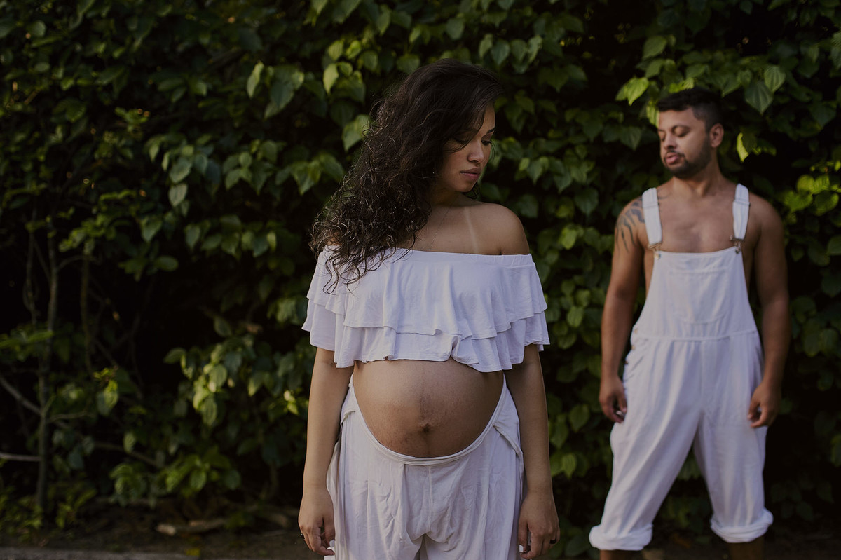 fotografia de casal rio de janeiro gestante fotos com roupas brancas