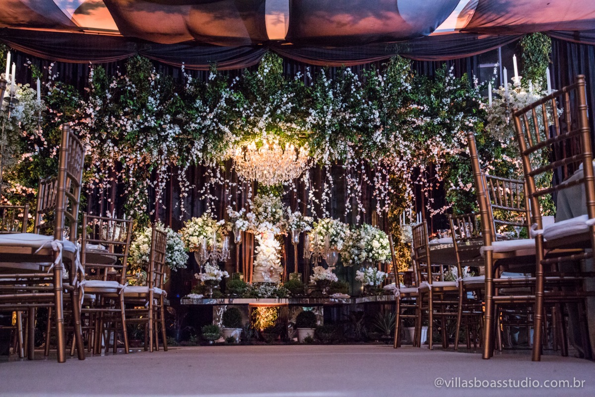 Decoração Trópicos Buffet, aniversario Nermin Saadi, clube de campo de mogi das cruzes, 15 anos