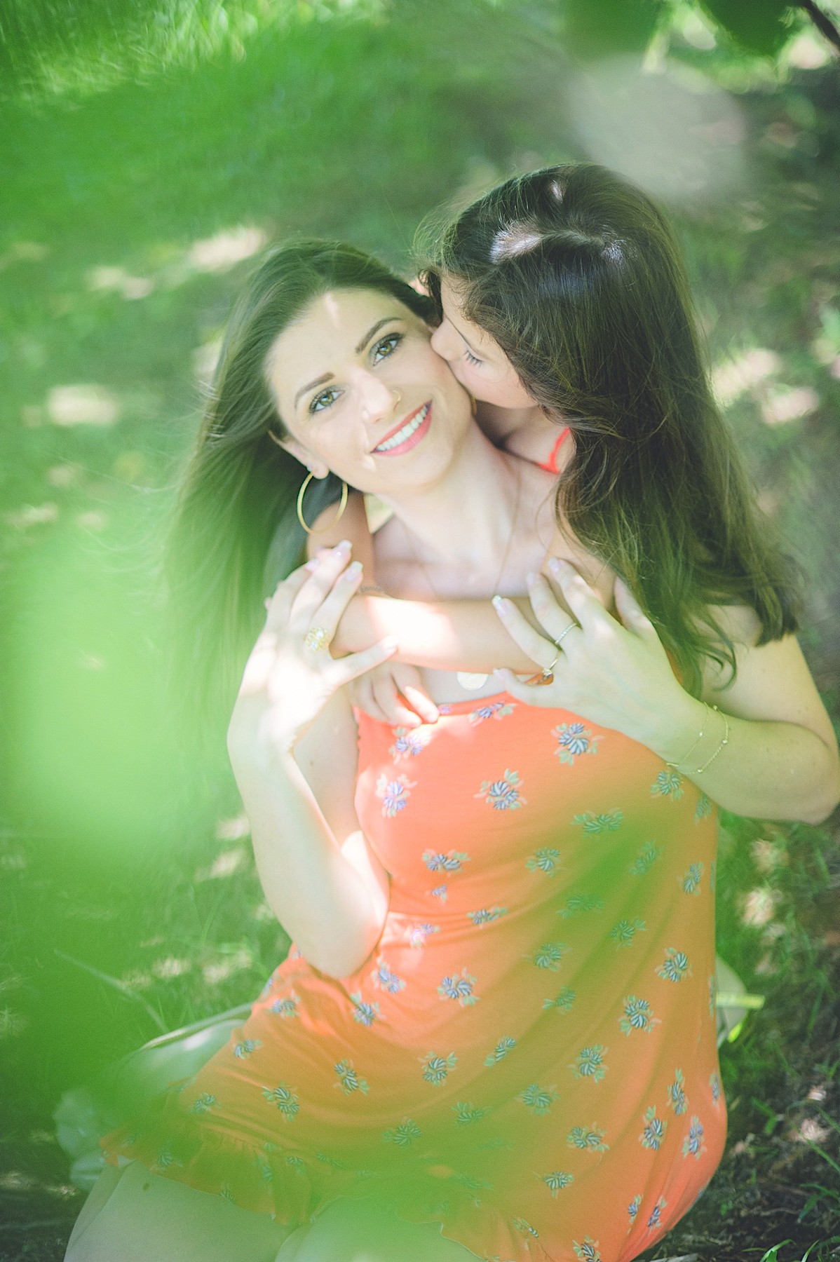 ensaio mãe e filha - ensaio externo - book - ensaio fotográfico - ao ar livre - campo alegre - chroma fotografia