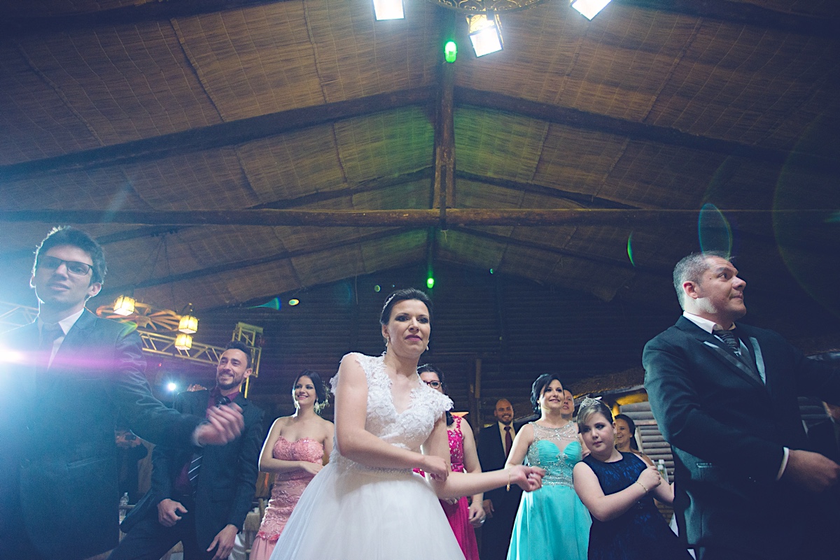 casamento - danielle - ritchie - rio negrinho - seminário - fazenda evaristo - chroma fotografia