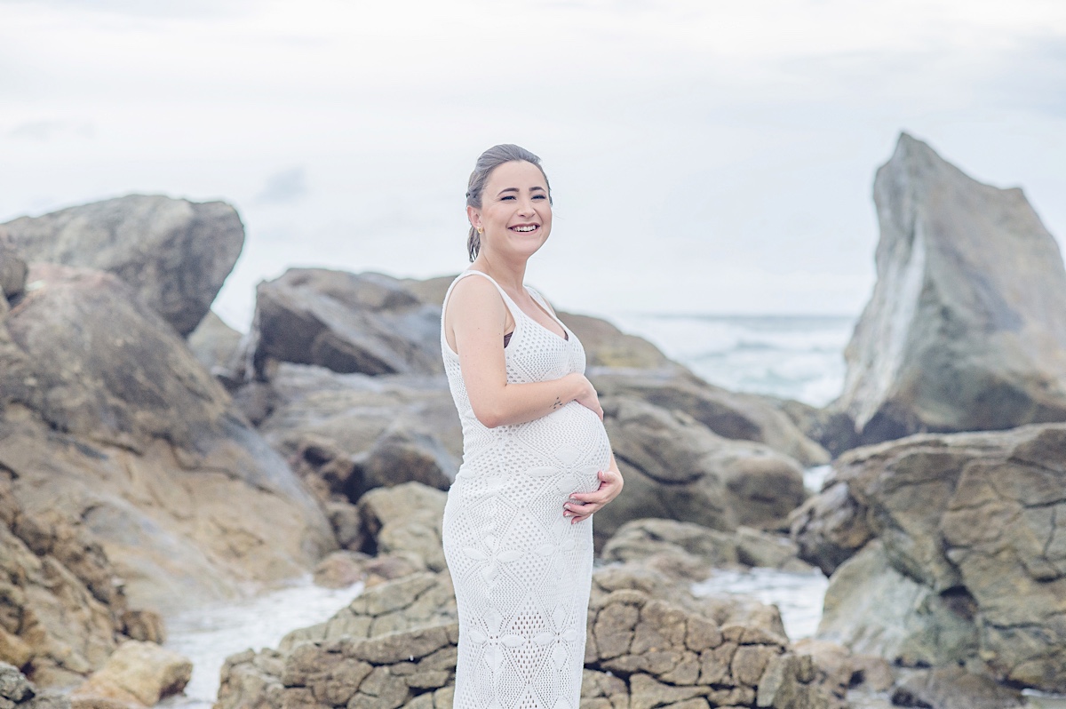 ensaio gestante - praia - grávida - mãe de menino - são francisco do sul - chroma fotografia