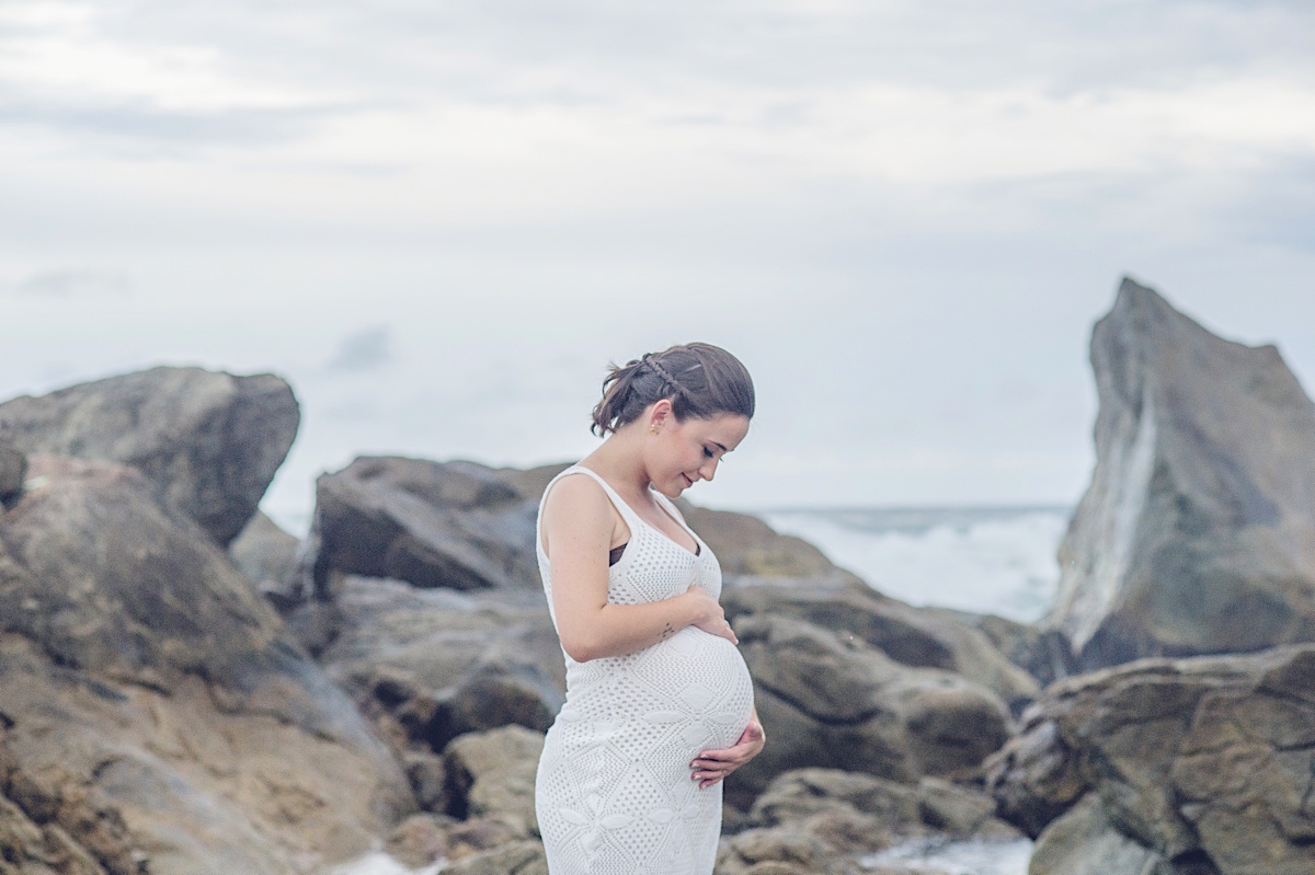 ensaio gestante - praia - grávida - mãe de menino - são francisco do sul - chroma fotografia