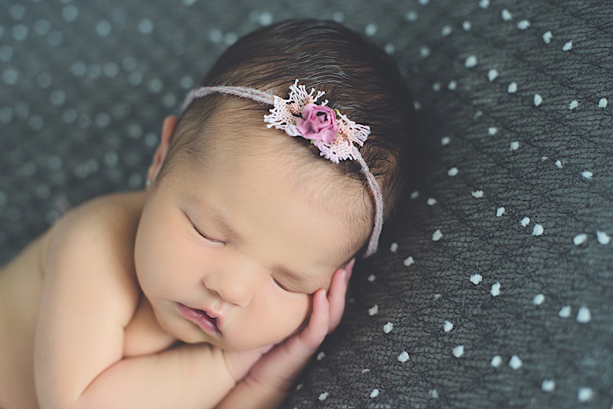 newborn - ensaio - recem nascido - maria alice - mae de menina - jaraguá do sul - chroma fotografia