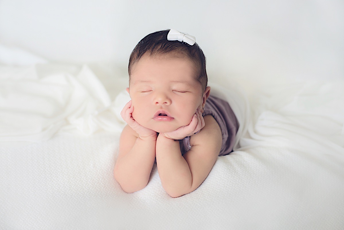 newborn - ensaio - recem nascido - maria alice - mae de menina - jaraguá do sul - chroma fotografia