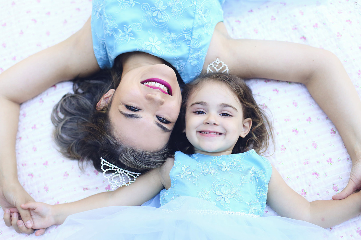 ensaio fotográfico - ensaio mãe e filha - Diangili e Isabella - jaraguá do sul - chroma fotografia