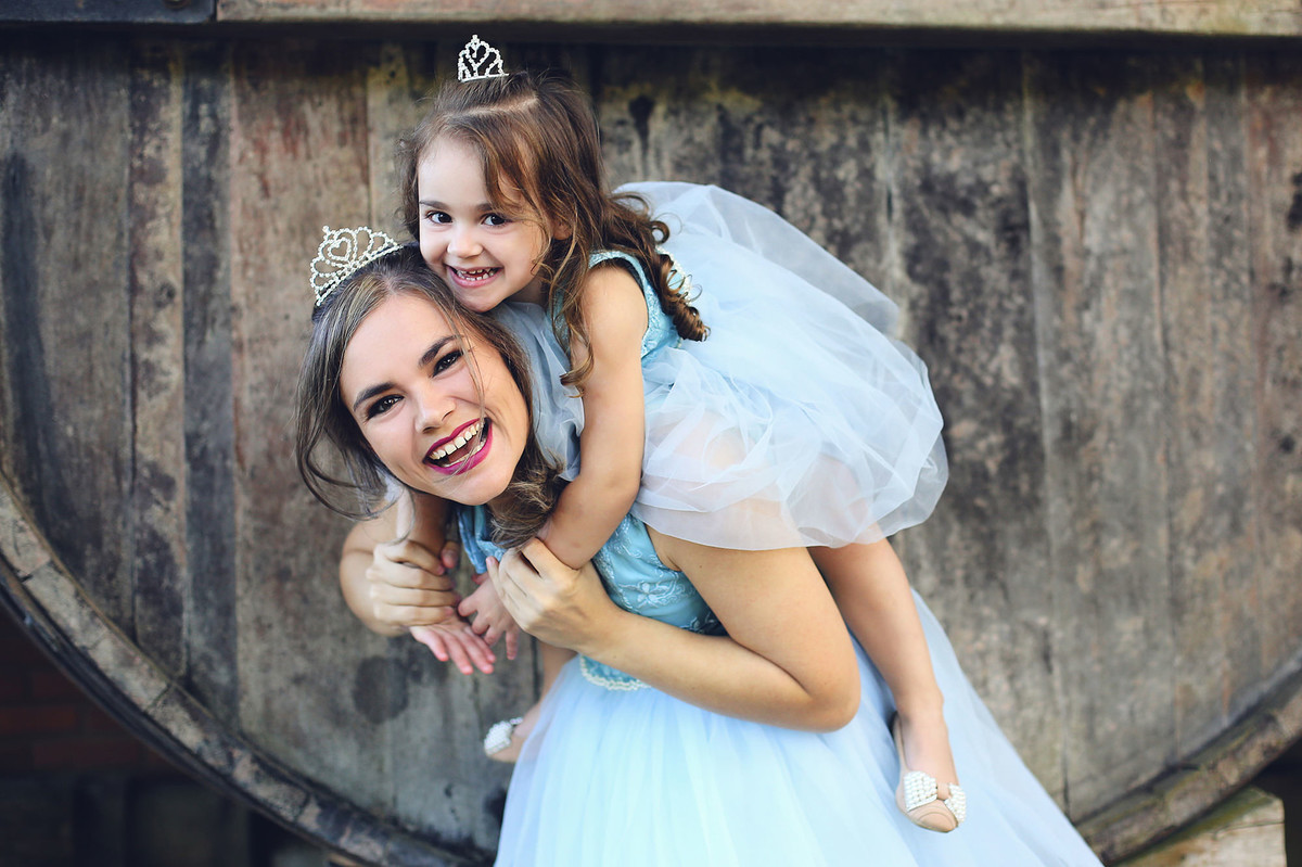 ensaio fotográfico - ensaio mãe e filha - Diangili e Isabella - jaraguá do sul - chroma fotografia