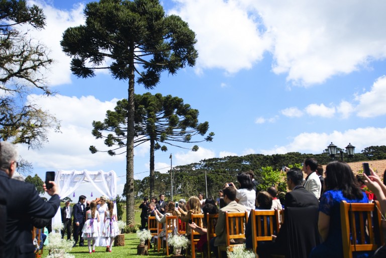 casamento de dia campo alegre lago da serra noiva brasileira noivo chileno chroma fotografia