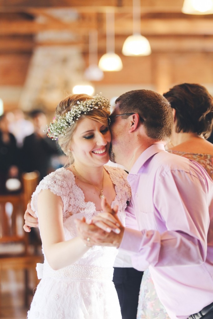 casamento de dia campo alegre lago da serra noiva brasileira noivo chileno chroma fotografia
