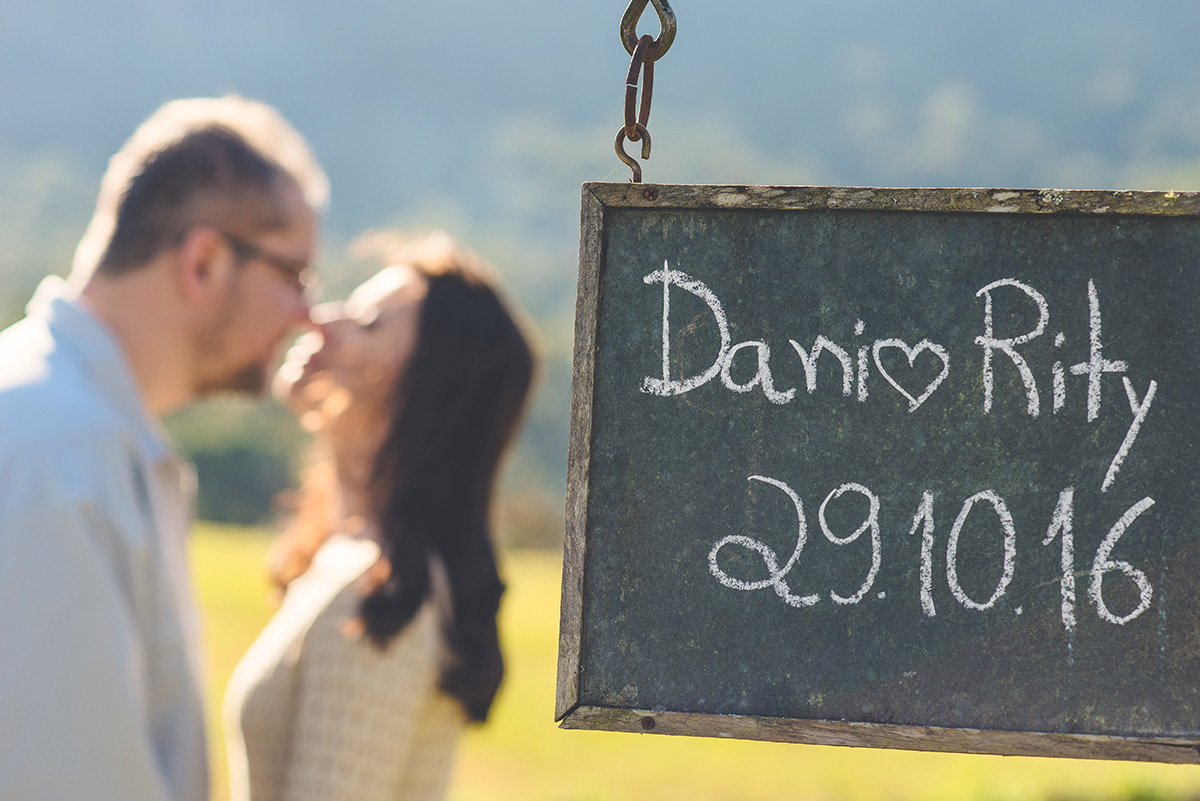 pré-casamento - pre wedding - danielle - ritchie - casal - couple - pousada vale dos ventos - rio dos cedros - chroma fotografia
