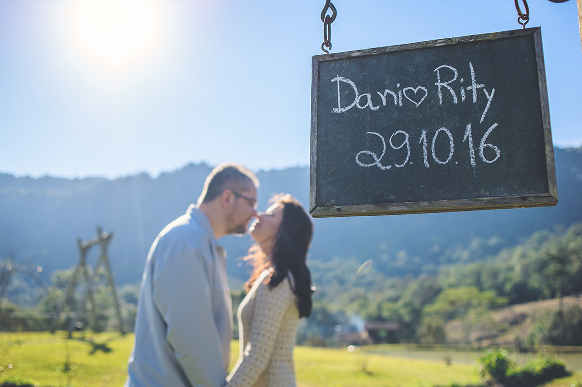 pré-casamento - pre wedding - danielle - ritchie - casal - couple - pousada vale dos ventos - rio dos cedros - chroma fotografia