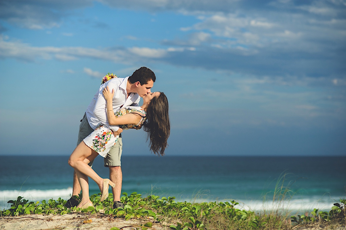 pré-casamento - pre wedding - paolla - éliton - casal - couple - florianópolis - floripa - ensaio casal - praia da joaquina - dunas - chroma fotografia