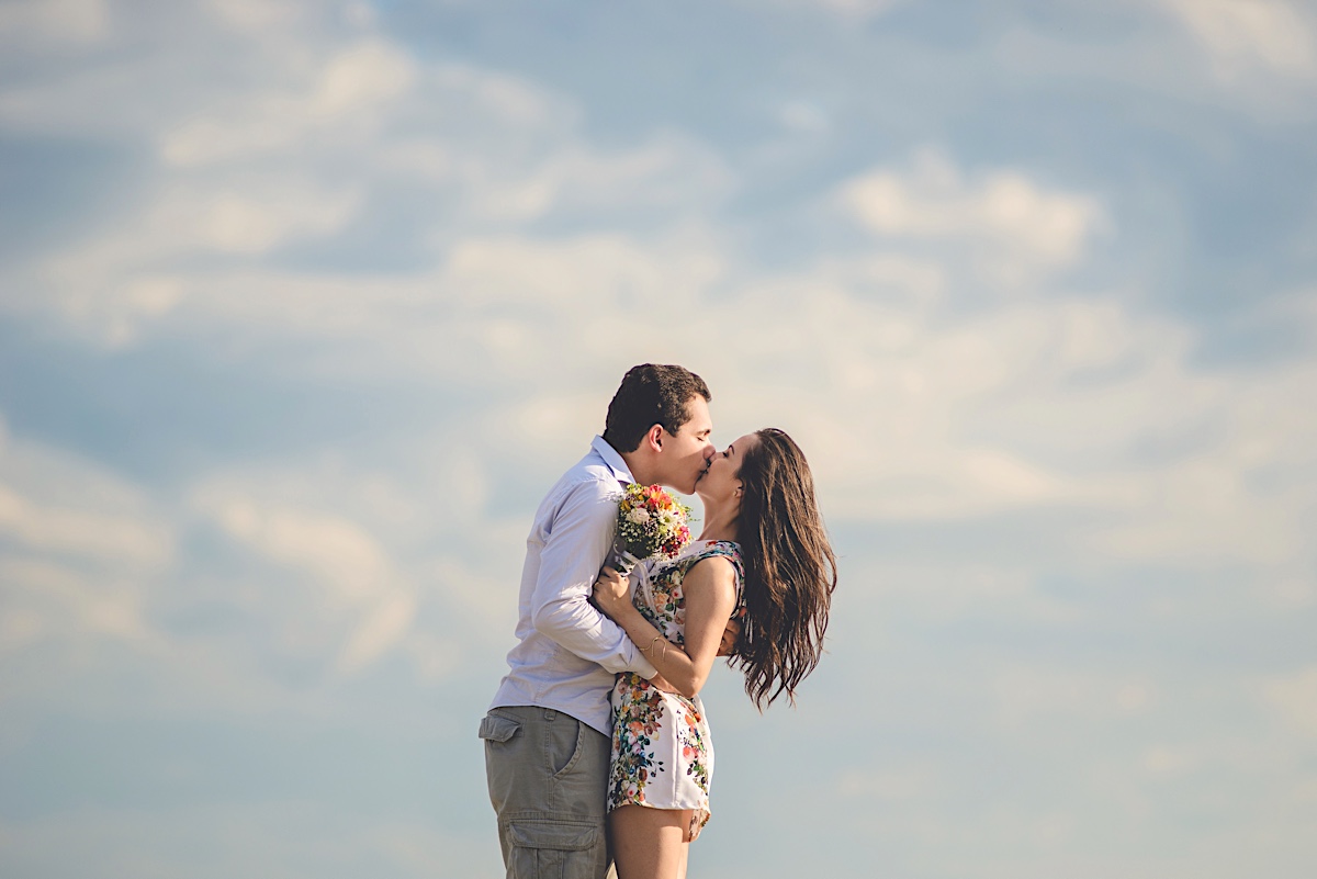 pré-casamento - pre wedding - paolla - éliton - casal - couple - florianópolis - floripa - ensaio casal - praia da joaquina - dunas - chroma fotografia