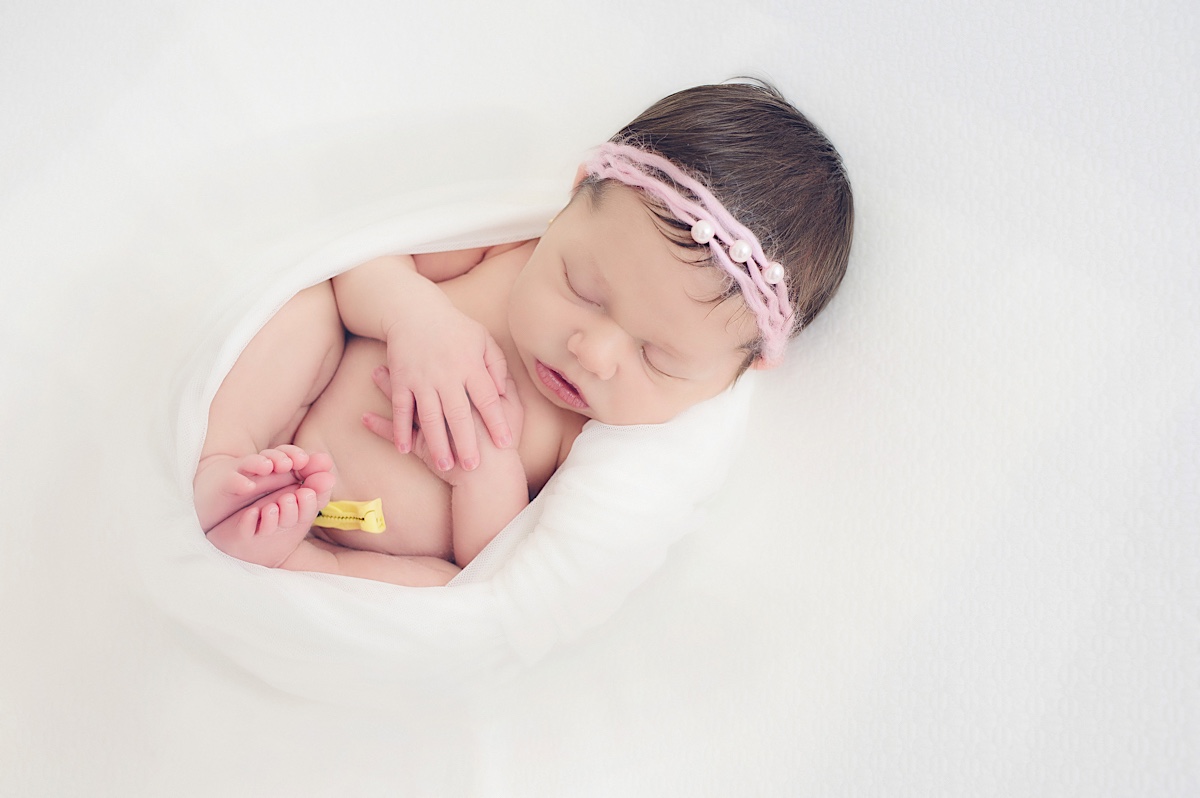 newborn - jaraguá do sul - maria paula - mae de menina - baby girl - recem nascido - chroma fotografia