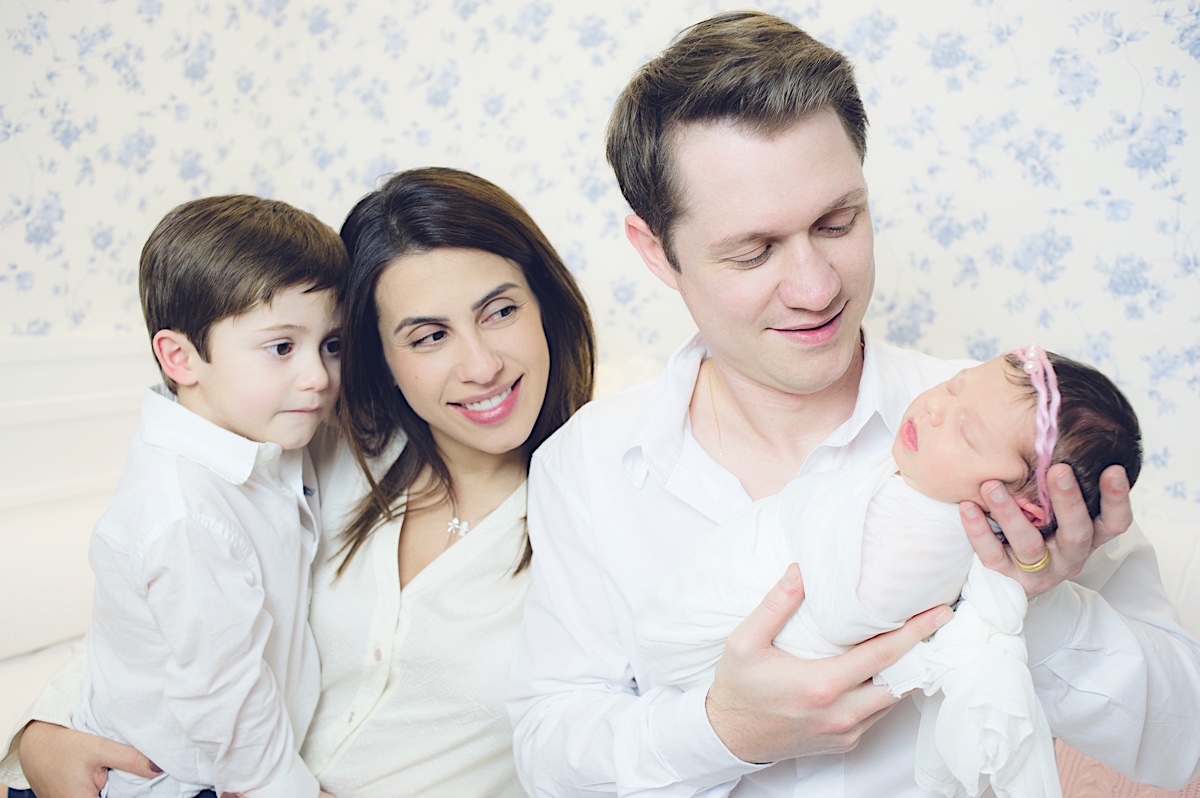 newborn - jaraguá do sul - maria paula - mae de menina - baby girl - recem nascido - chroma fotografia