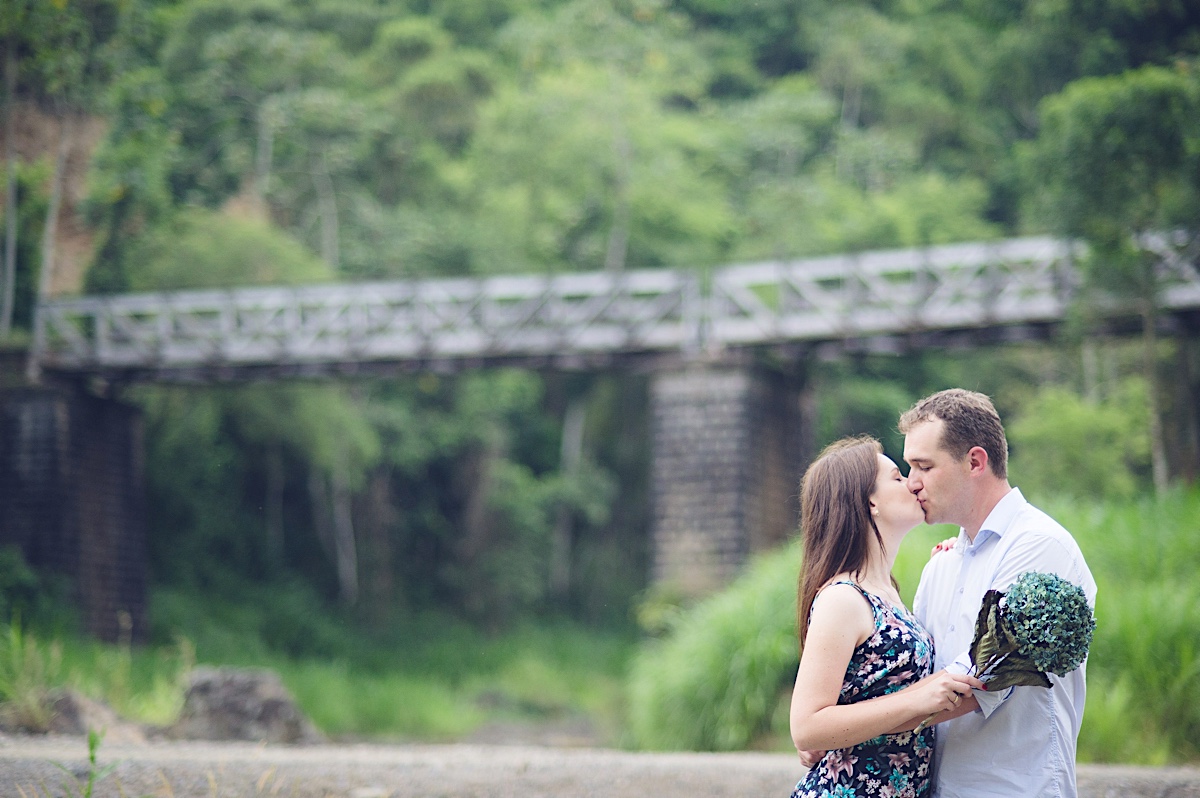 pré - pre wedding - pré casamento - golden retriever - ensaio casal - nathascha - diego schorr - são bento do sul - chroma fotografia