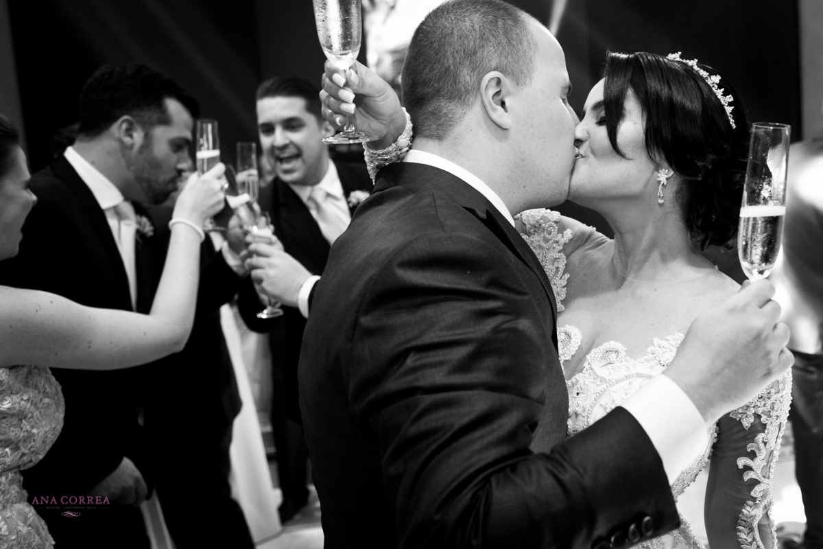 Ana Correa, Destination Wedding Photographer, Fotografia de Casamento, casamento em blumenau, moinho do vale, fe soares eventos, ana correa fotografa, fotografia casamento florianopolis