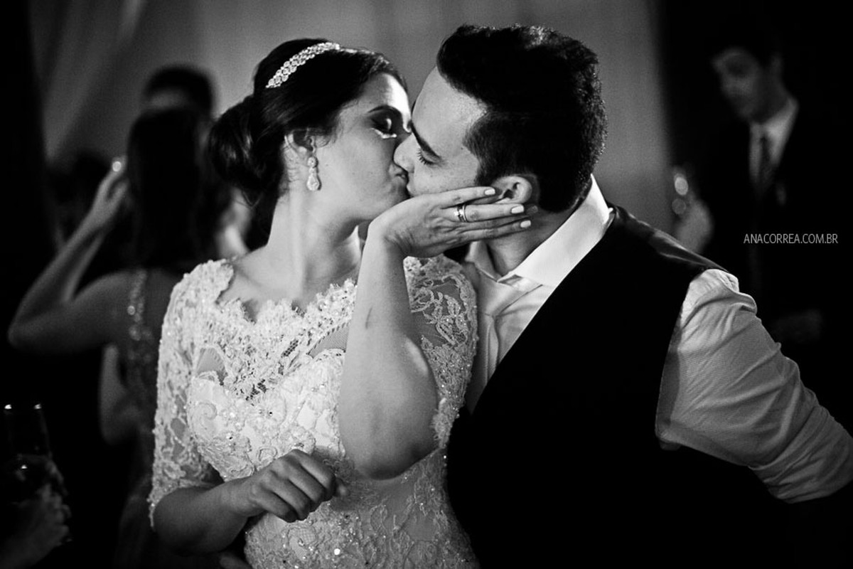 Casamento Adri e Lelê | Vai faltar lenço… | 18.04