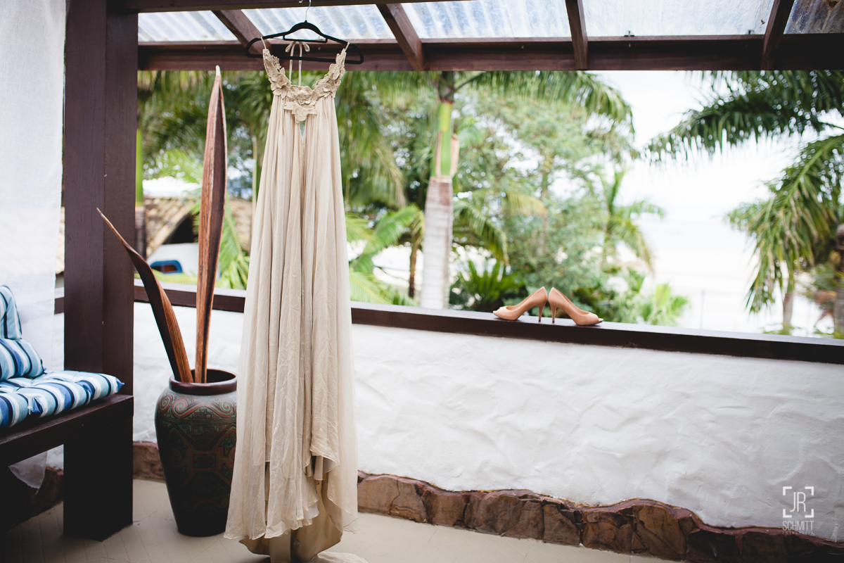 vestido de noiva dourado