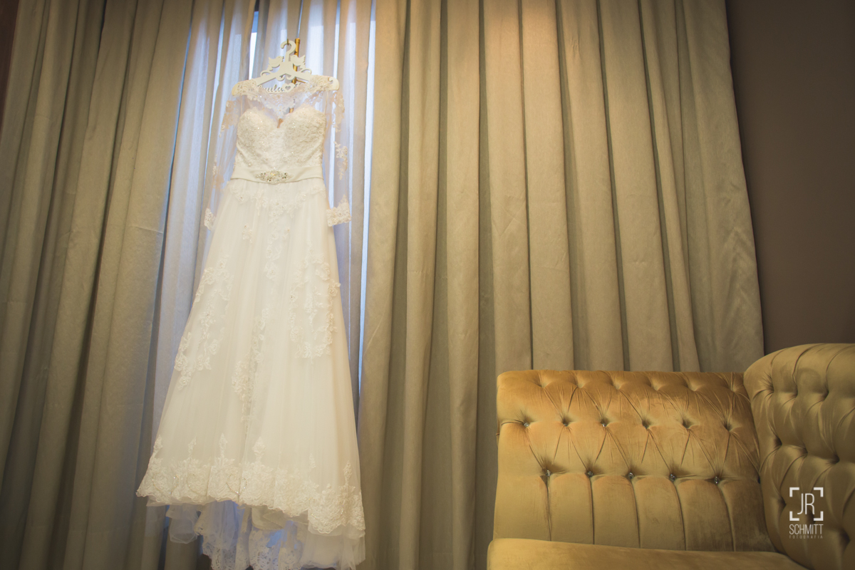 vestido da noiva no fine
