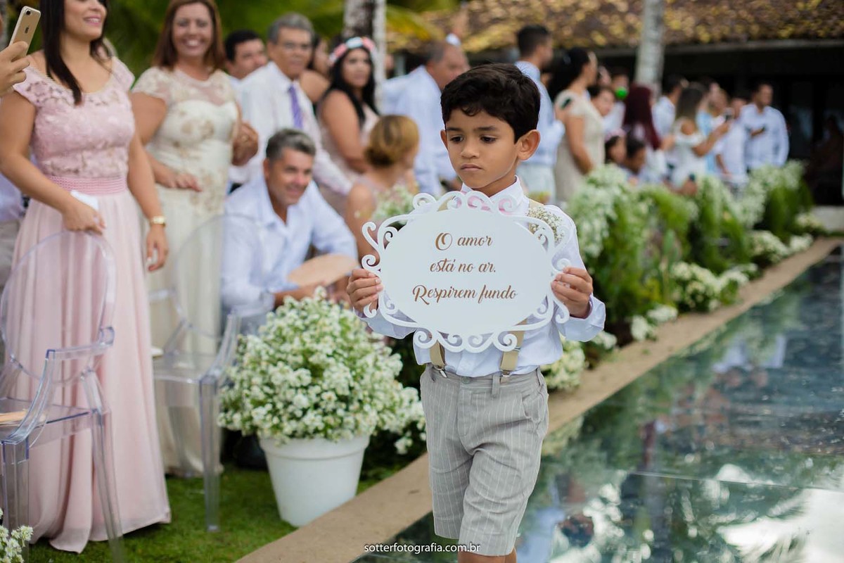 criança no casamento fotografo em trancoso