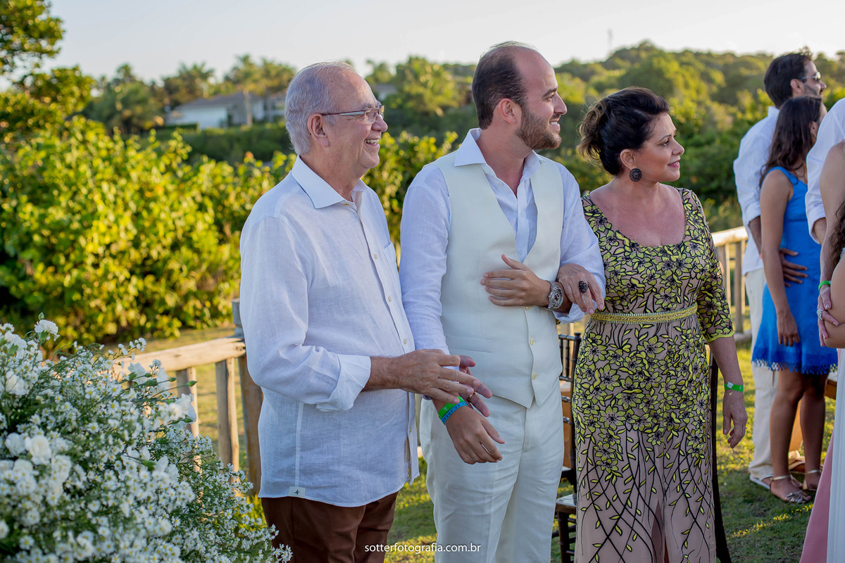 noivo emocionado casar em trancoso club med sotter fotografia fotografo de casamento